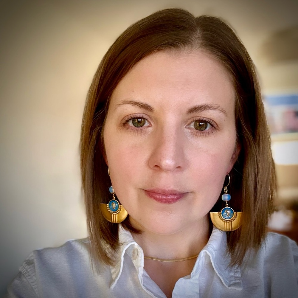 Meet your Posher, Sara